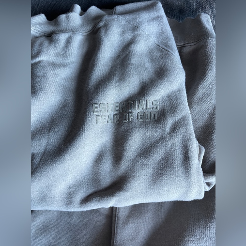 Essentials Set - image 3